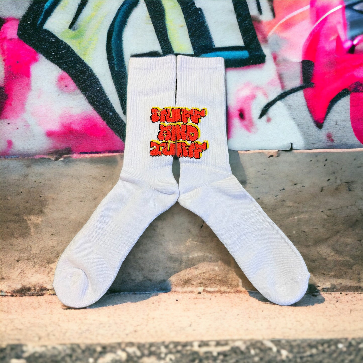 Ruffn’Turf  -Graffiti Socks-