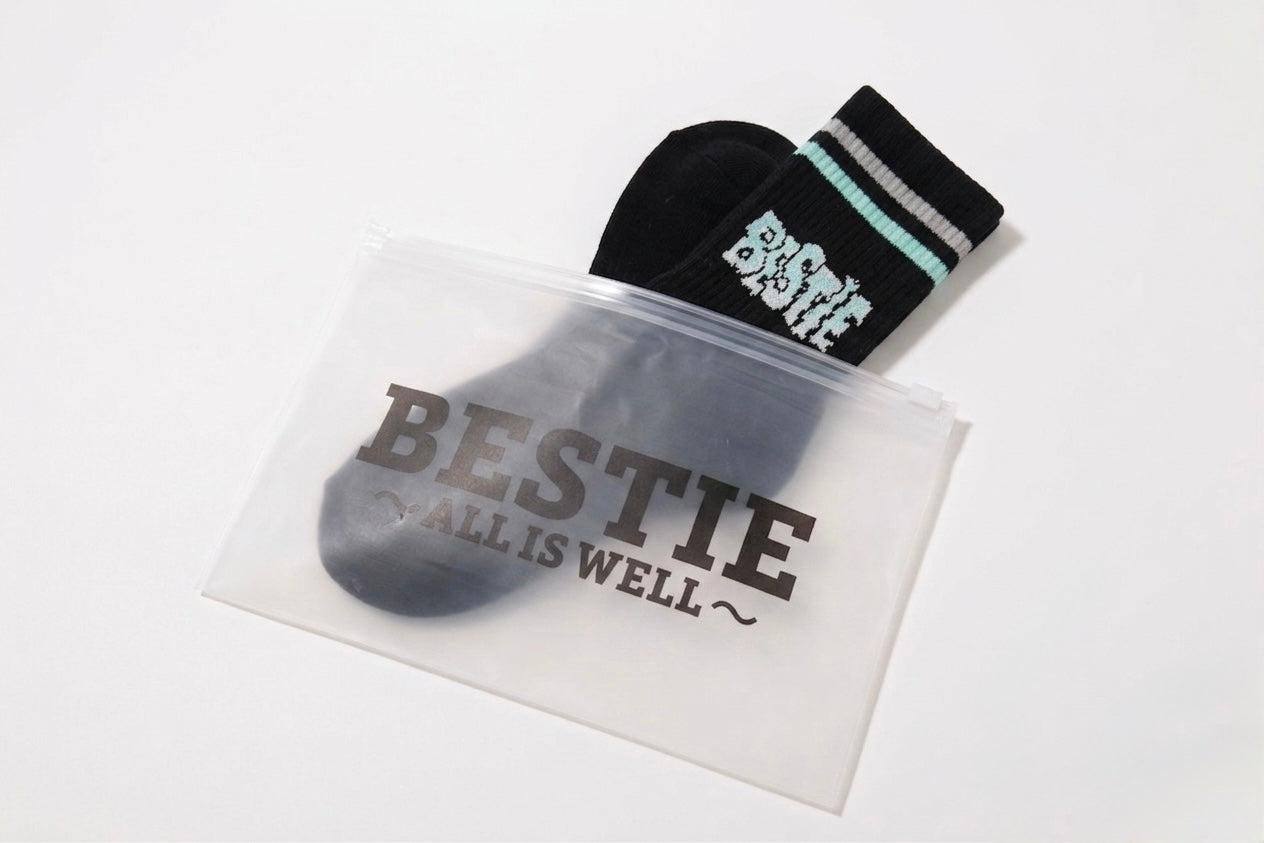 BESTIE socks -Black-