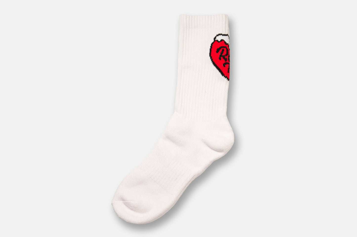 Ruffn’Turf  -big heart socks-